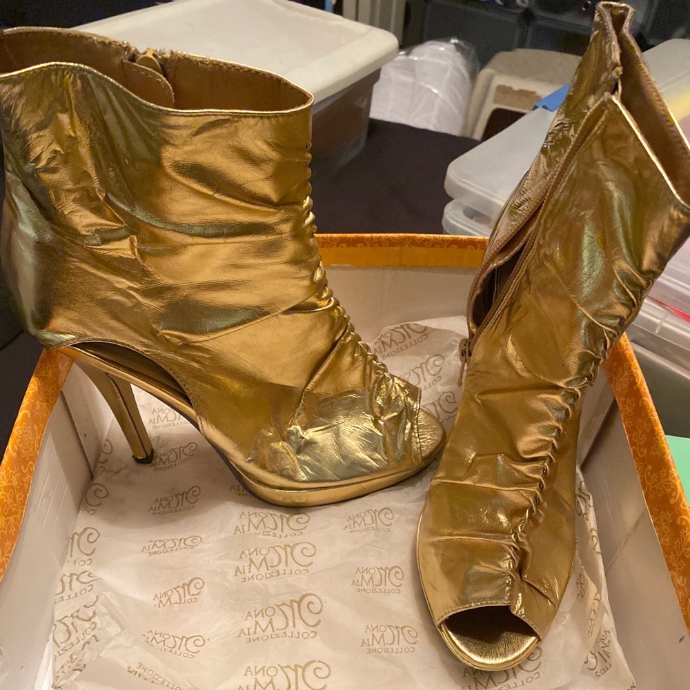 Gold Heels